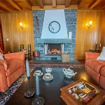 Domaine Exceptionnel Avec 5 Chalet *