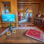 Chalet Domaine Exceptionnel Avec 5