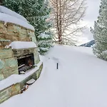 Chalet Domaine Exceptionnel Avec 5 *