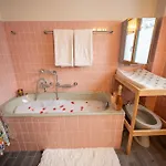 Chalet Domaine Exceptionnel Avec 5 *