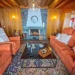 Domaine Exceptionnel Avec 5 Chalet Les Mosses