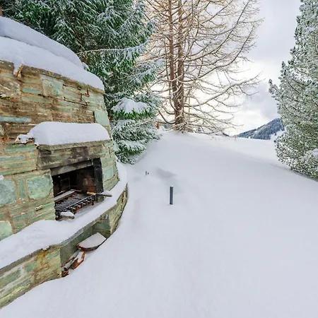 Chalet Domaine Exceptionnel Avec 5 *