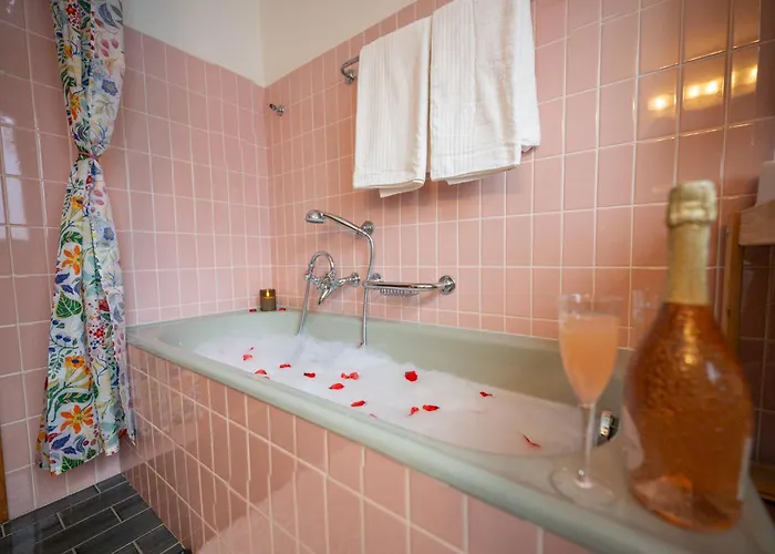 Domaine Exceptionnel Avec 5 Chalet Les Mosses