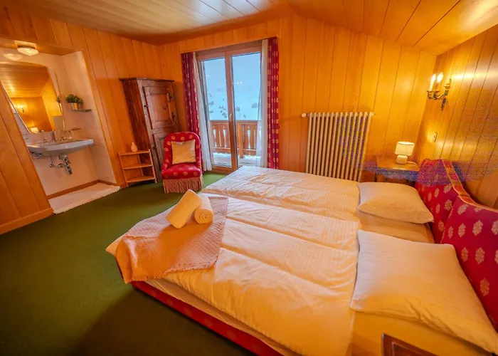 Domaine Exceptionnel Avec 5 Chalet